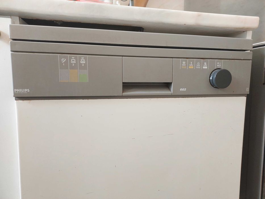 Máquina de Lavar a Loiça Philips