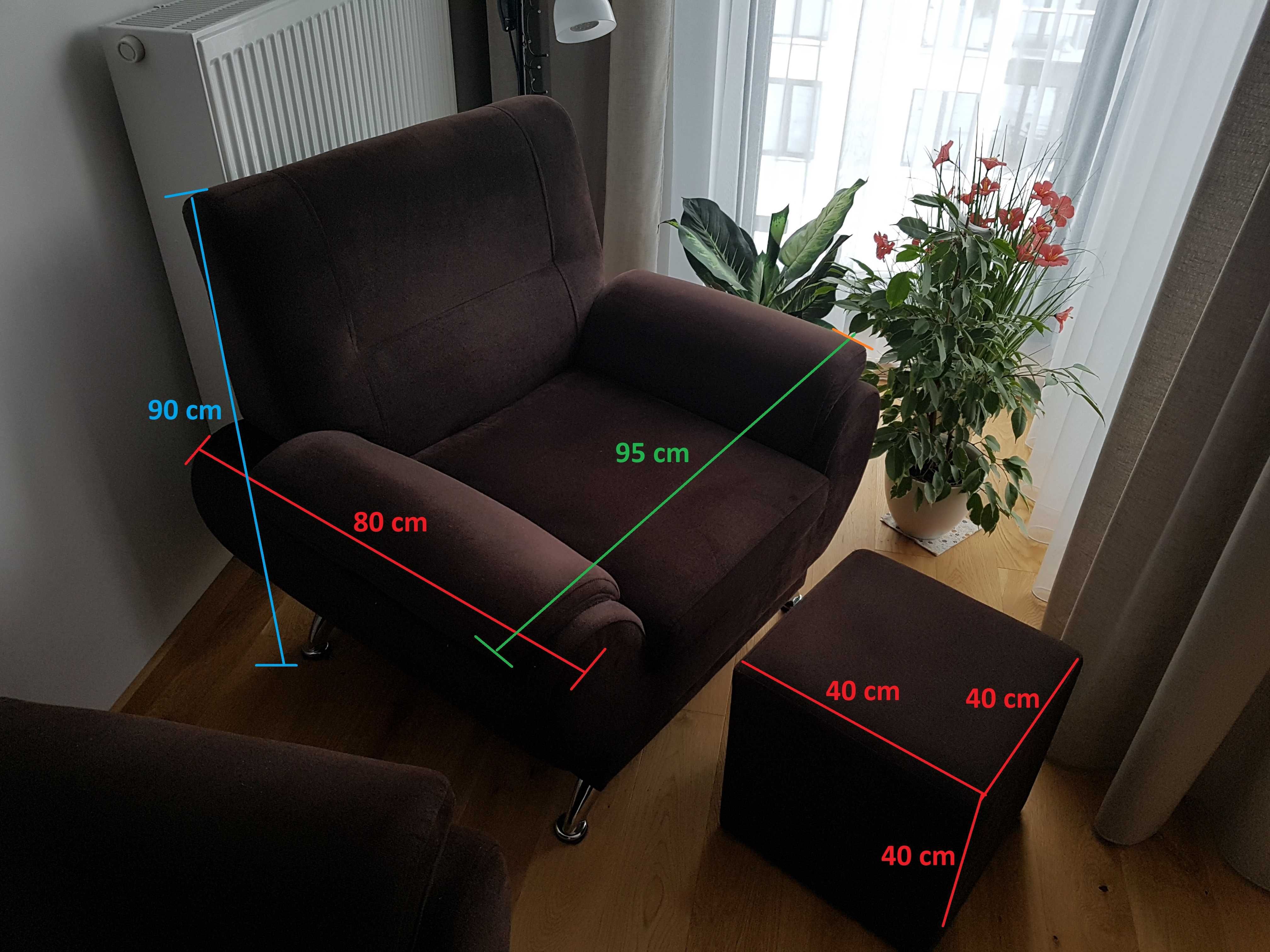 Sofa, fotel i 2 pufy