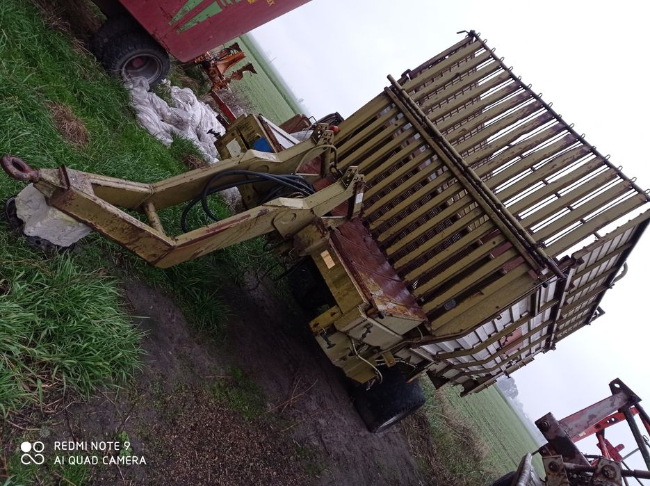 Przyczepa objętościowa do kukurydzy dolny zaczep