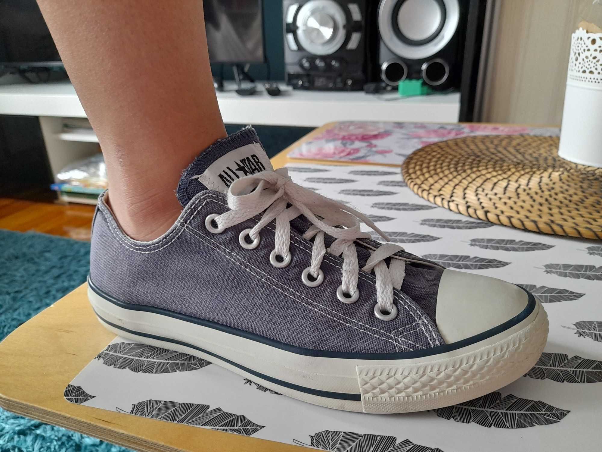 Buty CONVERSE rozm. 39, wkładka 24,5 cm