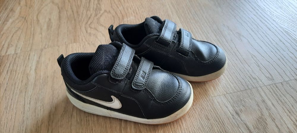 Obuwie dziecięce Nike rozmiar 25
