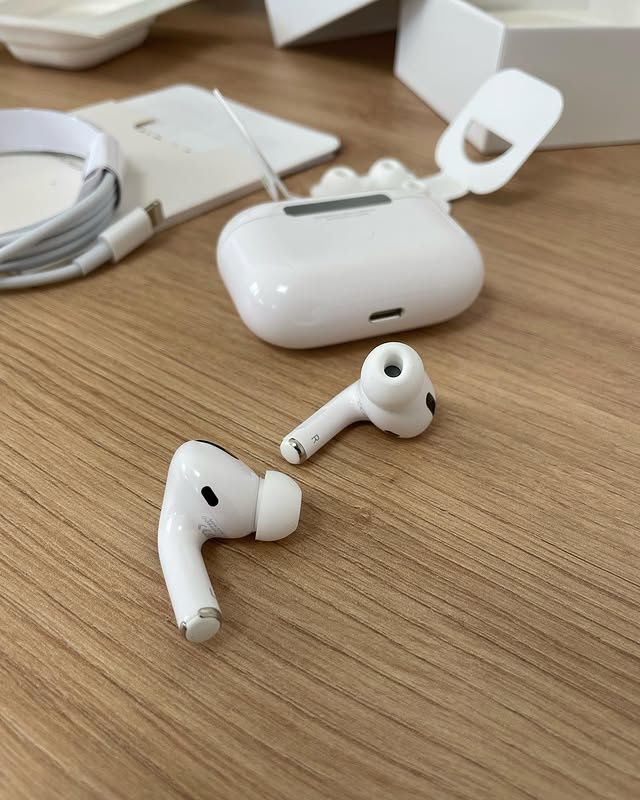 Навушники airPods pro lux якості + чохол в подарунок