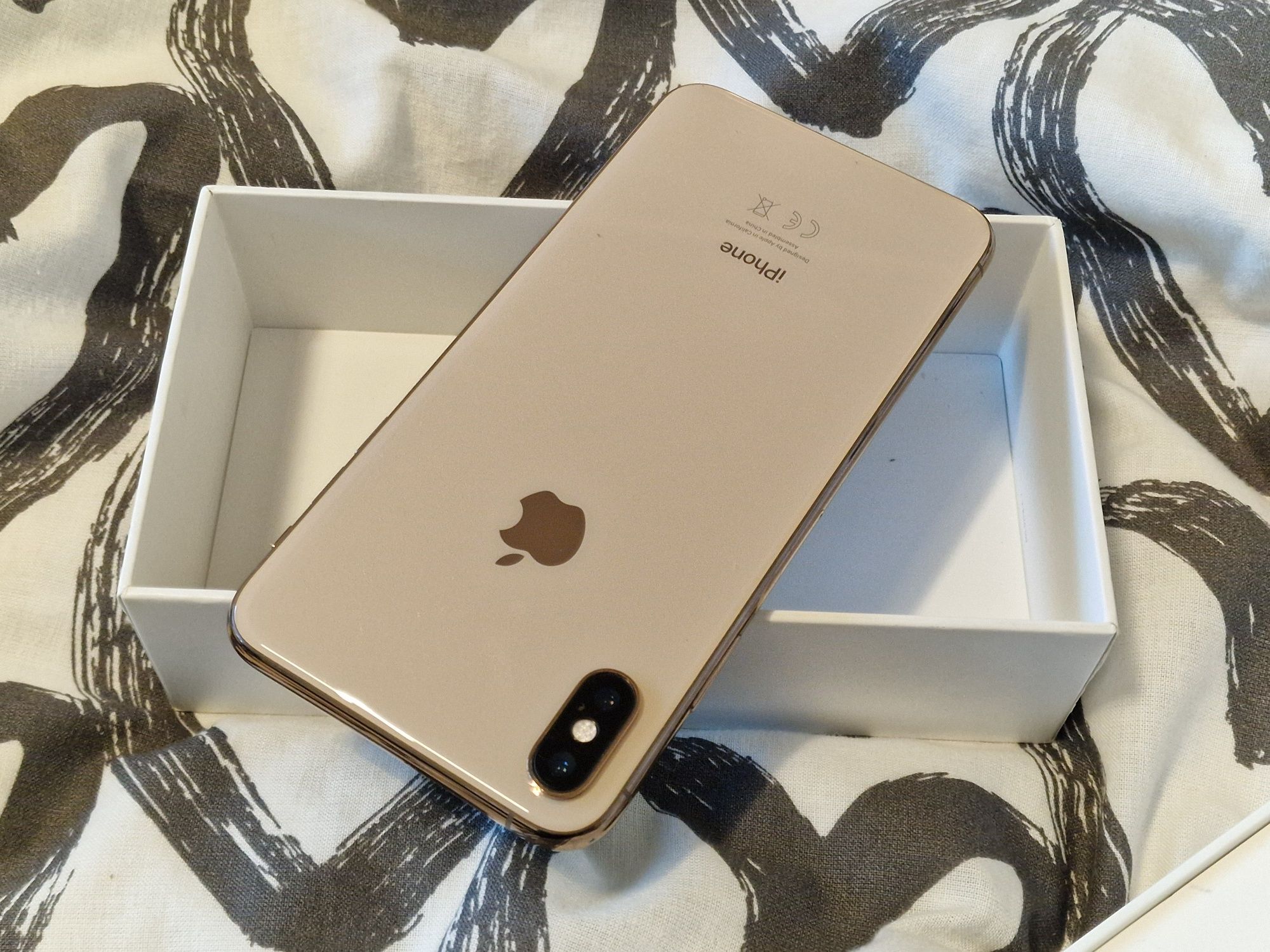 iPhone XS MAX-W pełni sprawny-GOLD-Bez blokad-bdb stan.