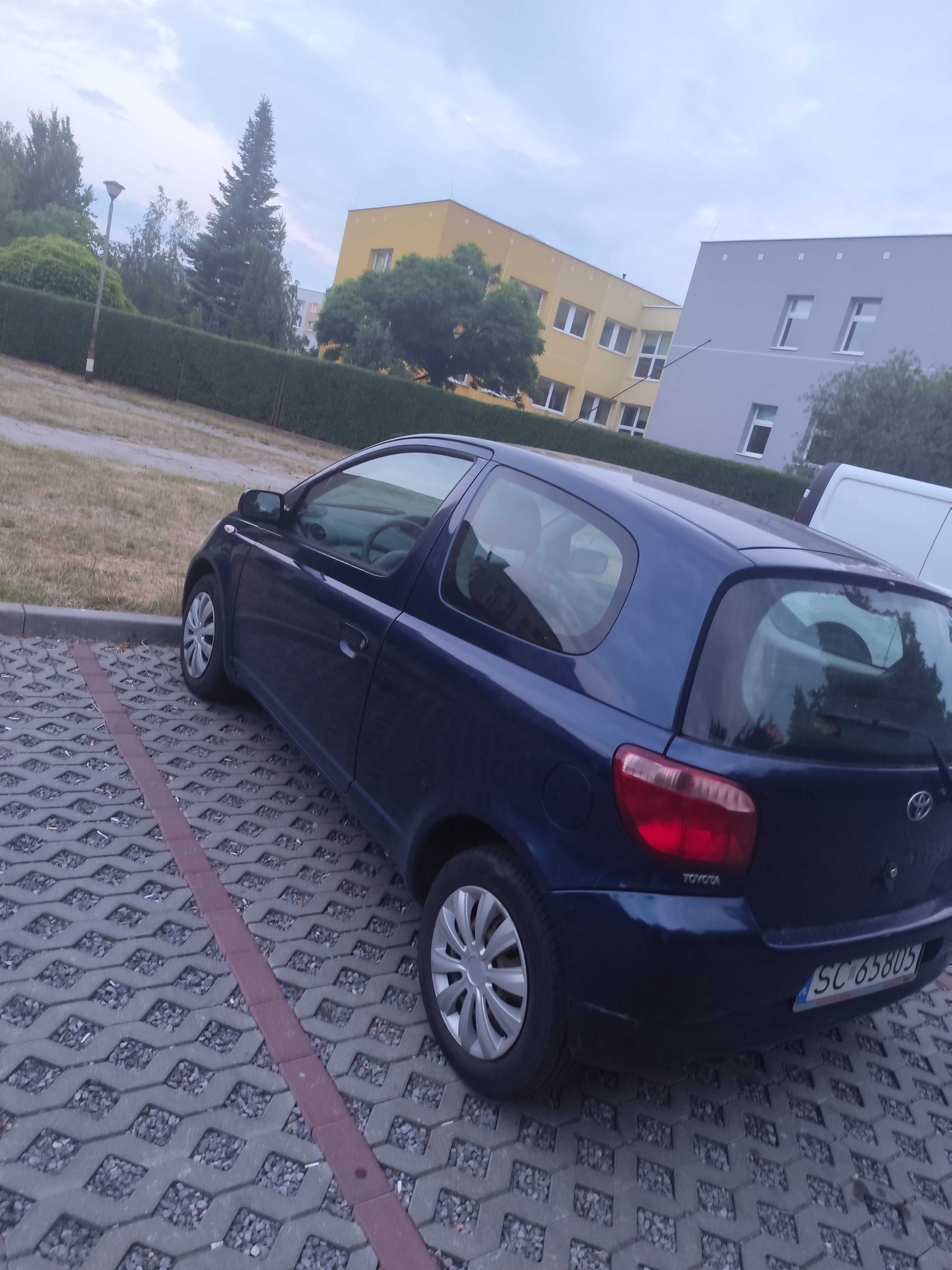 Toyota Yaris 1.3 KAT 2002 / benzyna / przebieg 225.500 tys. km