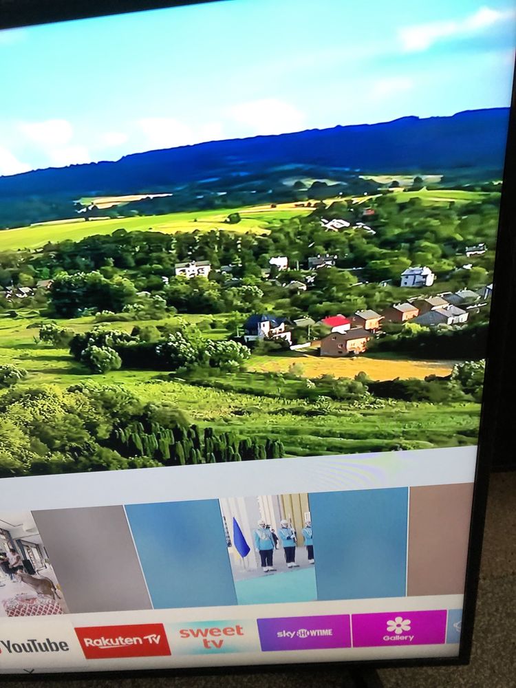 Телевізор Samsung UE 50RU 7099 smart vi-wi 4K