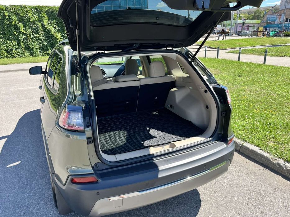 Jeep Cherokee 2019