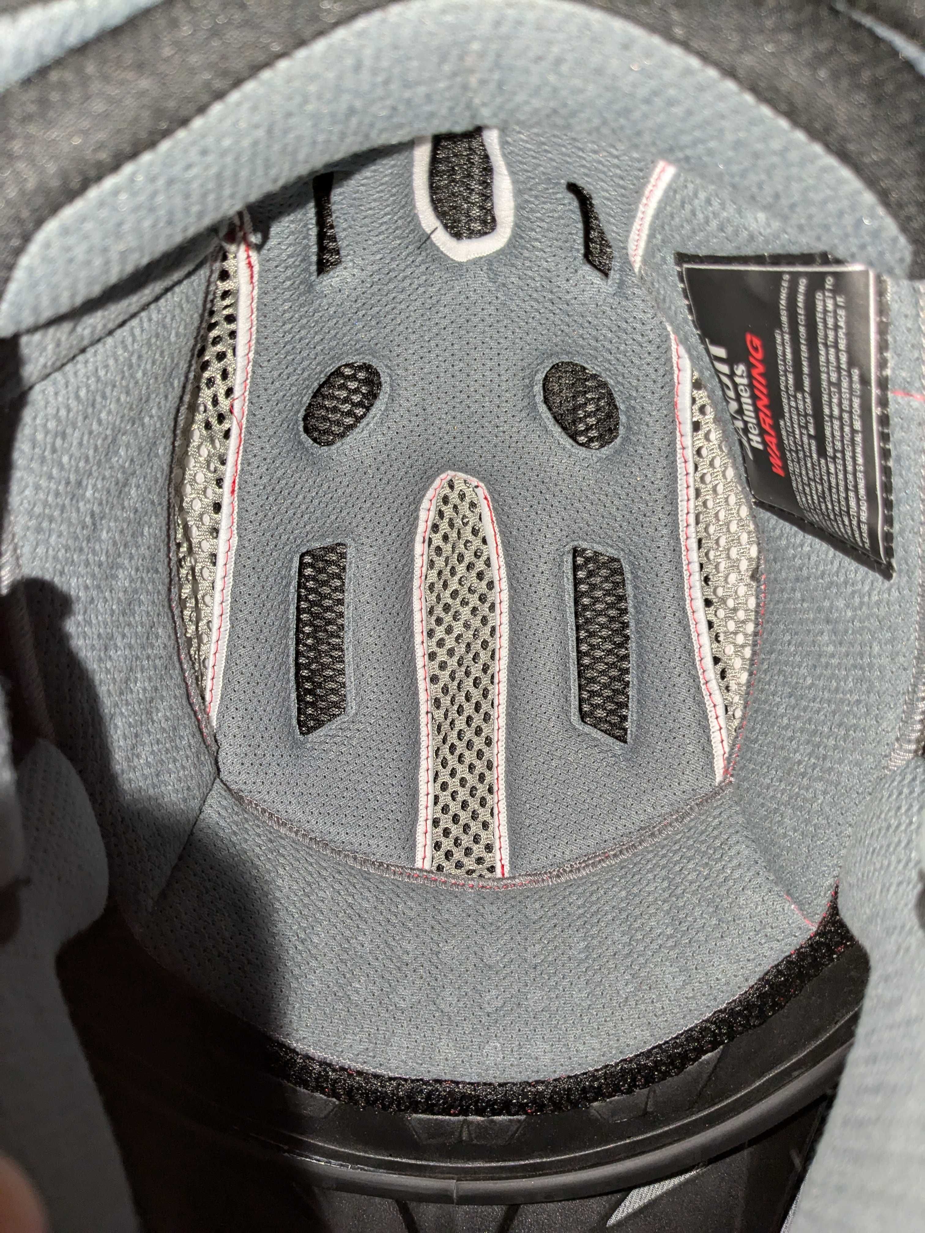 Kask cross carbon BANDIT
