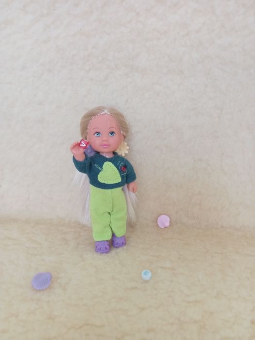 Одяг на ляльку Еві від Сімба