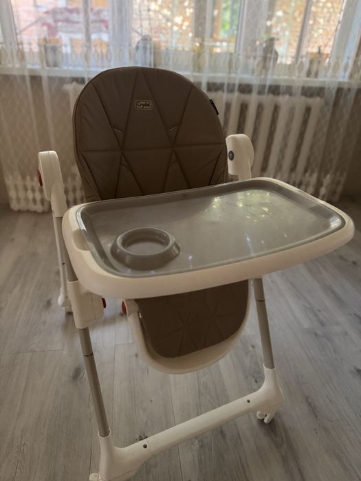 Стільчик для годування El Camino Crystal