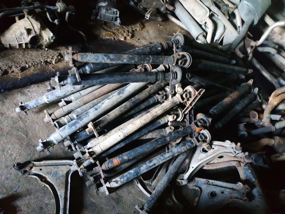 Кардан Опель Омега Б Opel Omega B автомат механіка є на всі двигуни