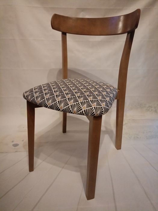 Krzesła, krzesło drewniane, do salonu, nowe, loft, vintage,PRL