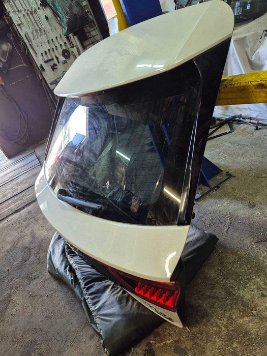 Крышка багажника в сборе ляда Audi Q8. Разборка