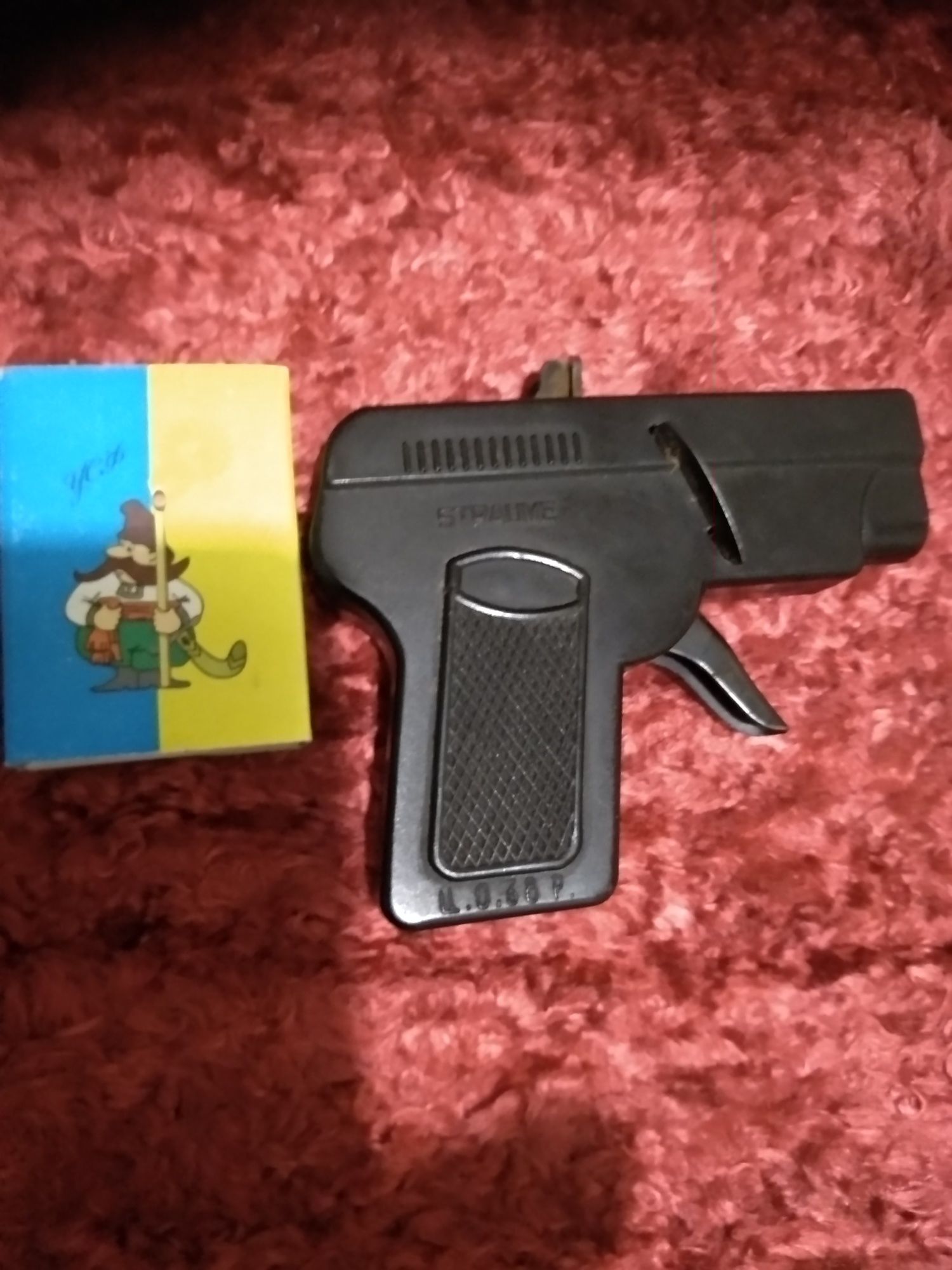 Очень редкая винтажная детская игрушка пистолет, СССР.