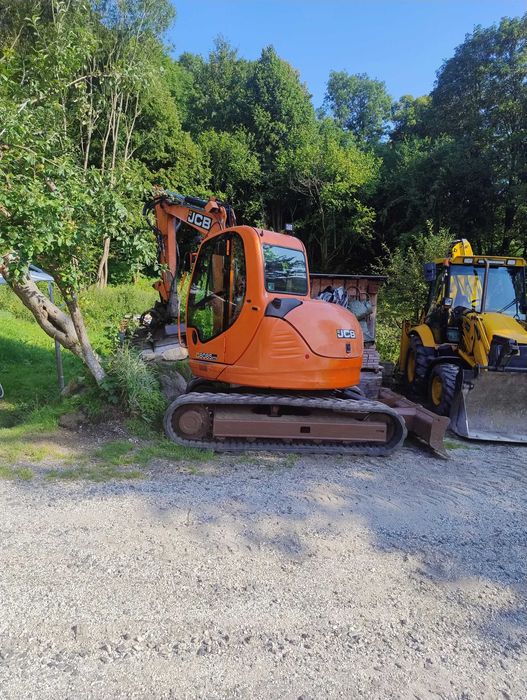 Sprzedam JCB 8085 ZTS