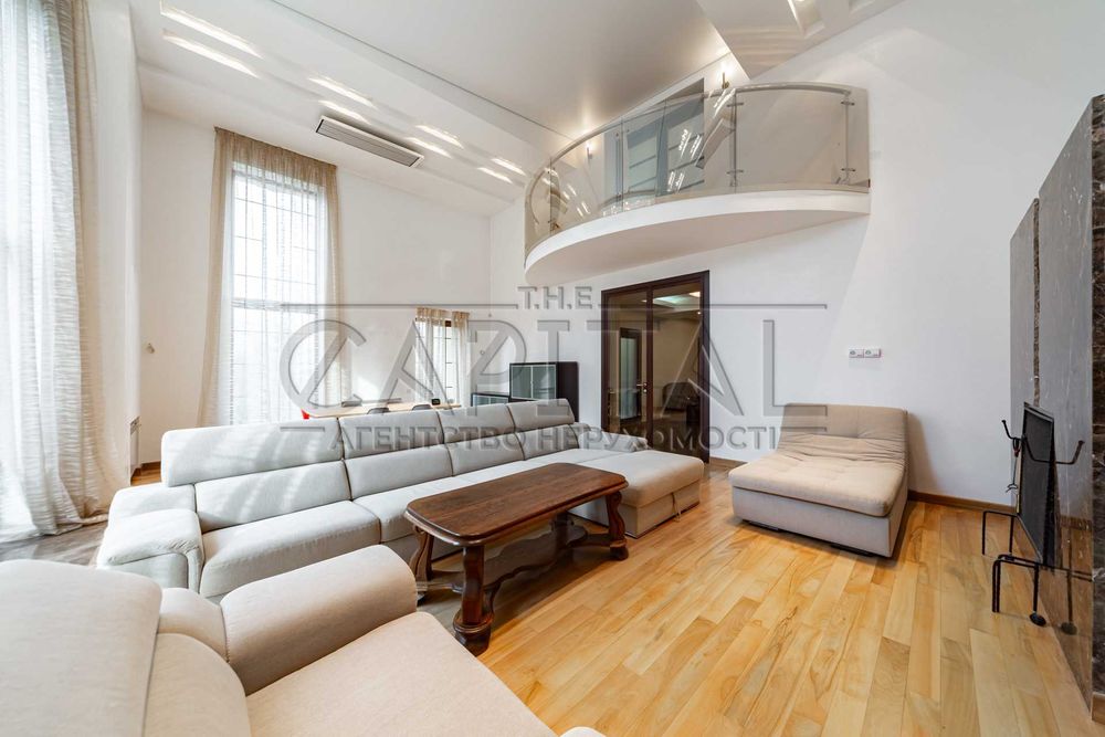 Оренда неймовірного будинку біля води 15 хвилин до міста, без %