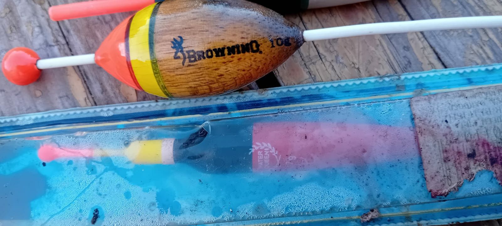 Conjunto de bóias de pesca