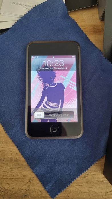 Vendo iPod touch 1st gen
