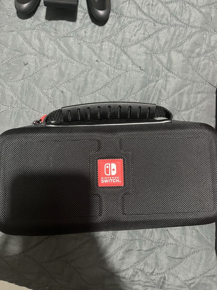 Nintendo Switch Oled edição Pokemon Scarlet/Violet