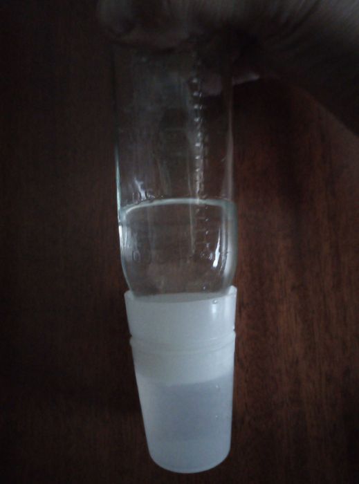 Мензурка, мерная бутылочка