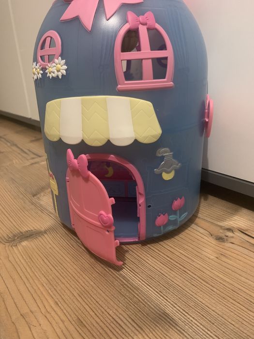 Domek dla lalek…..