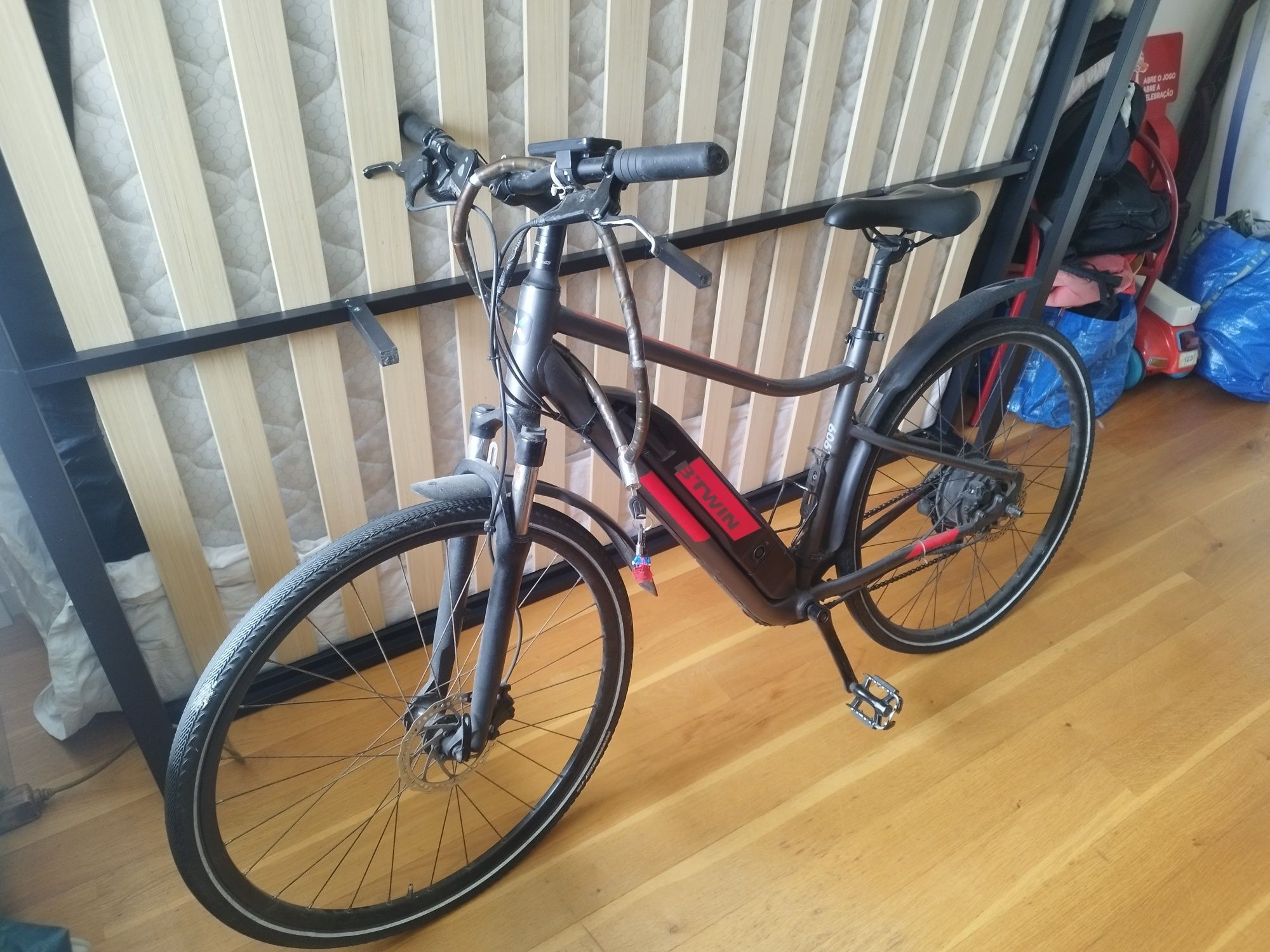 Btwin Riverside 500