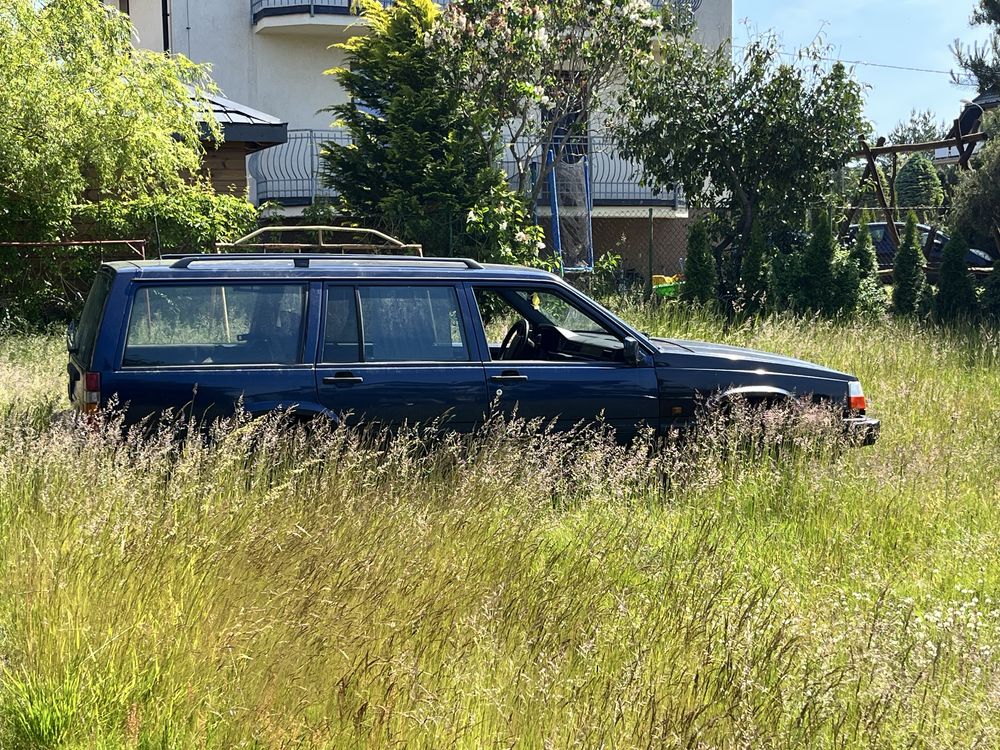 Volvo 940 2.3 turbo, manual, RED BLOCK