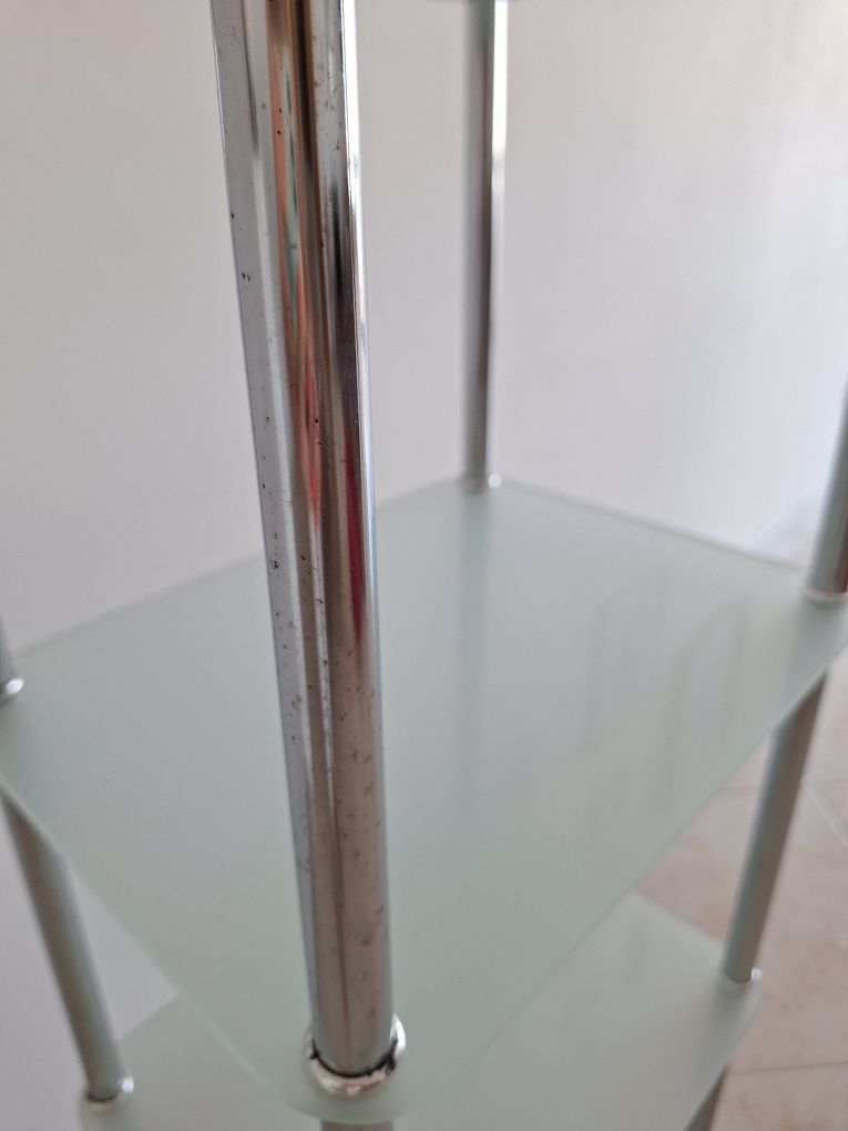 Estante em vidro temperado