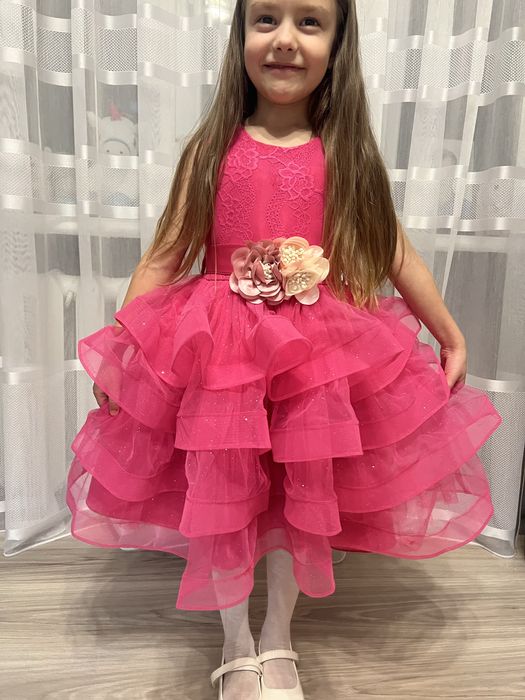 сукня на вік від 5 до 6 років