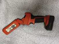 Latarka LED Hilti b12