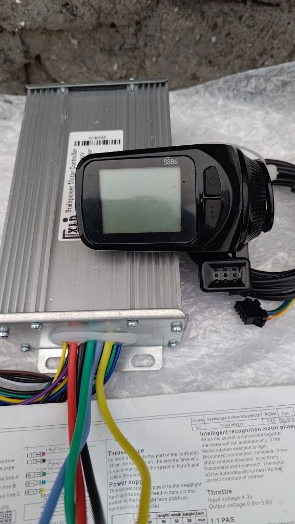 Sterownik+wyświetlacz z manetką 24V36V48V52V60V 500W-1200W 28A Nowe