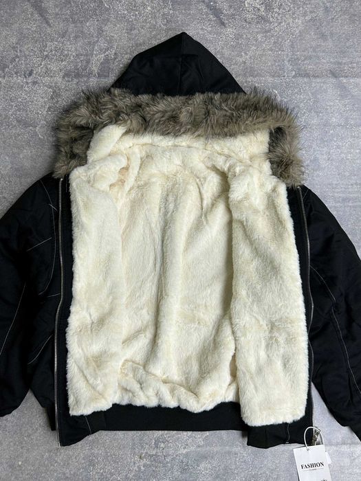 Бомбер Аляска куртка с мехом курточка черная на капишоне мех хутро M L