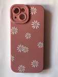 Etui Iphone 15 koralowe w kwiatki
