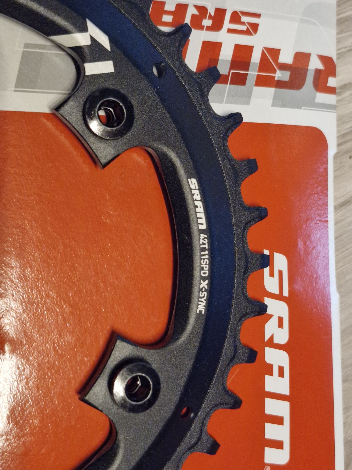 Koronka Sram Apex1 X-Sync  1x11 42T