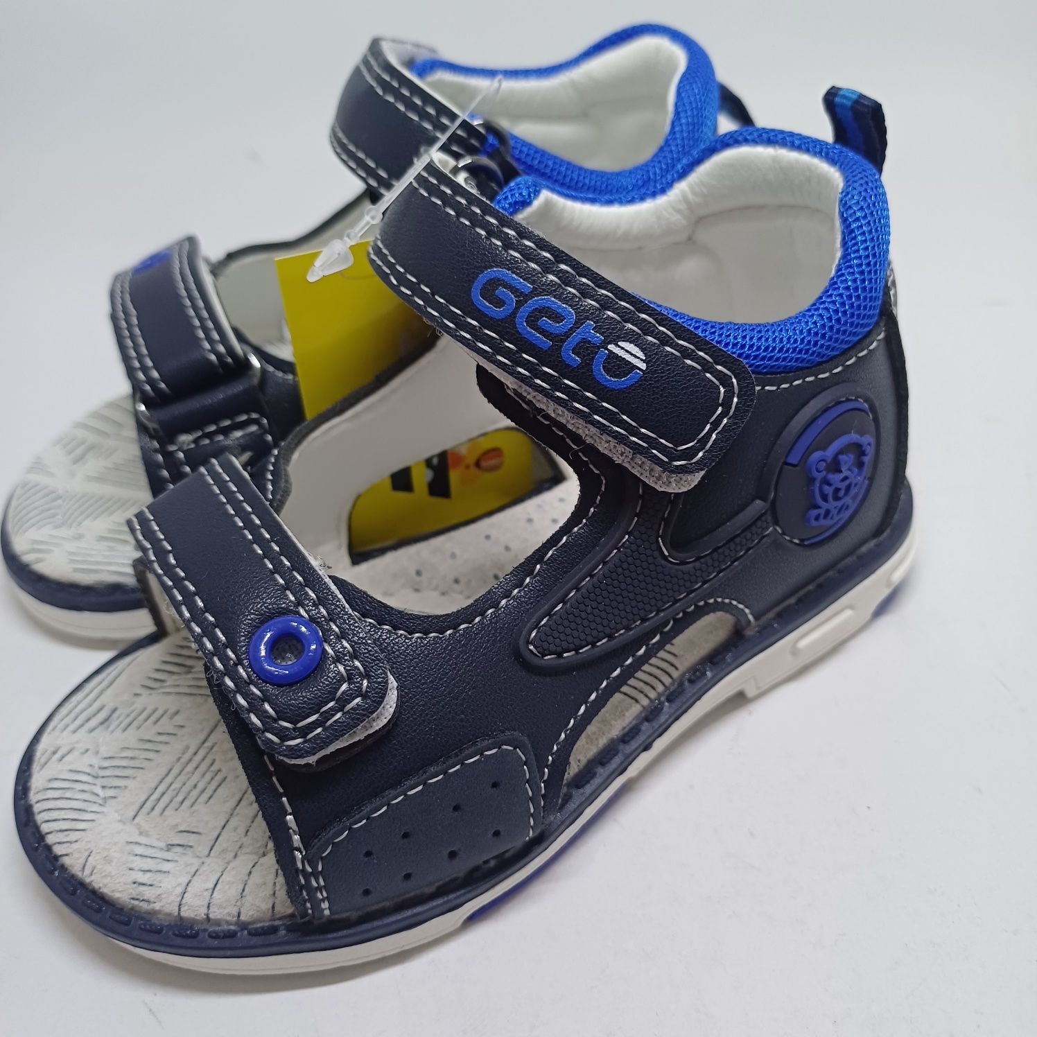 Nowe sandały roz 27 wkładka skórzana profilowana 17 cm