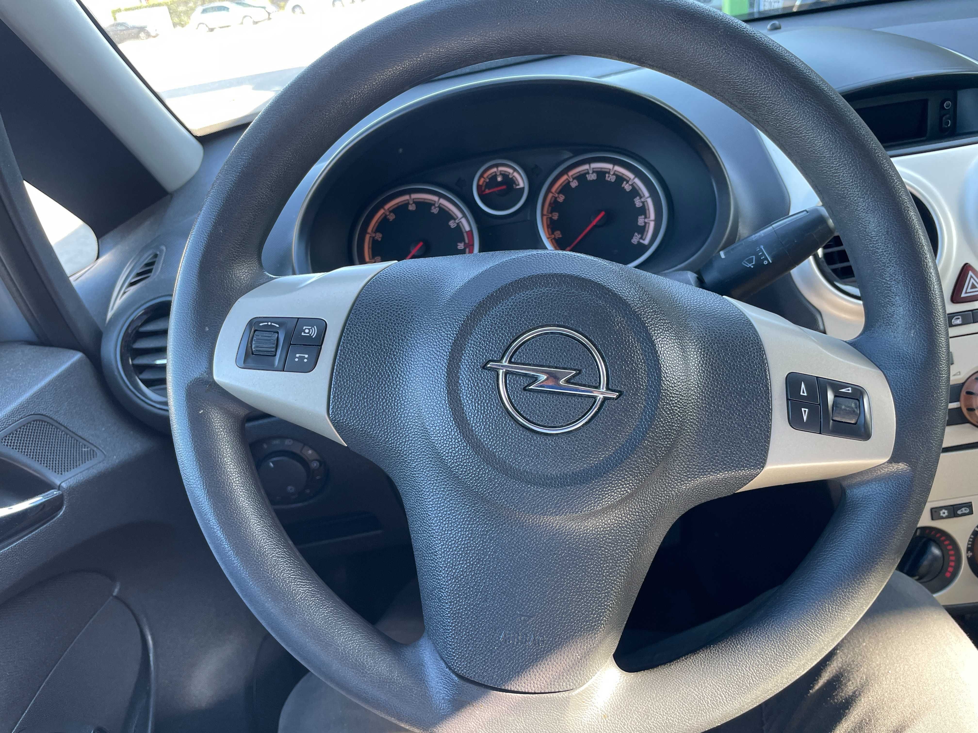 Opel Corsa 1.2 2008
