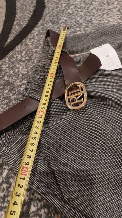 Komplet spodnie i czarna bluzka nowe