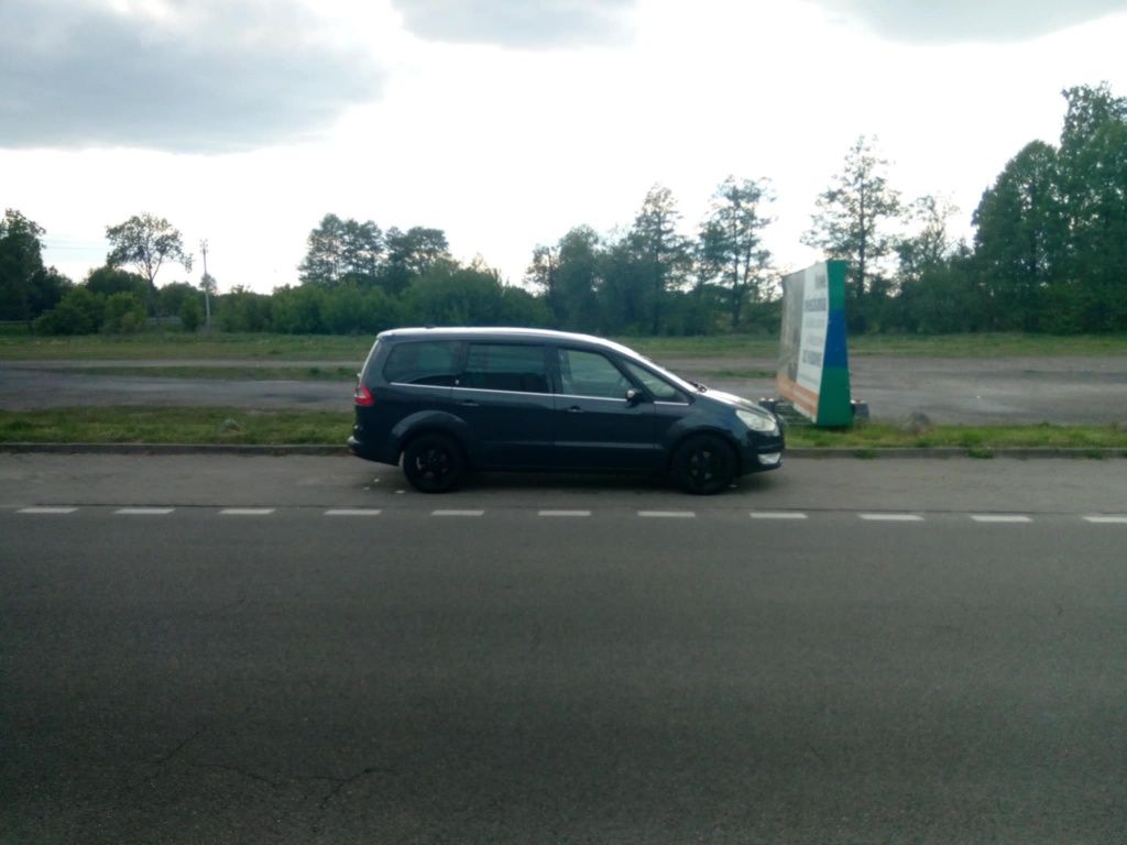 Sprzedam Ford Galaxy 2.0