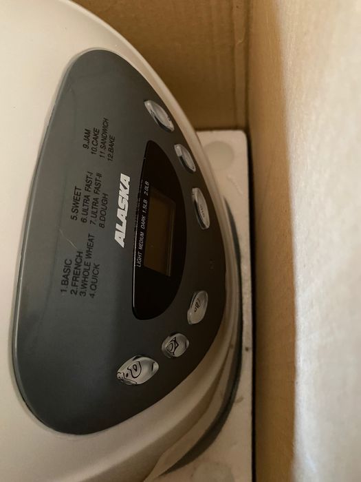 Máquina de fazer pão de 1 kg - Nova