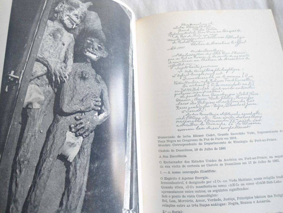 Vudu e práticas Mágicas por Jean Kerboull