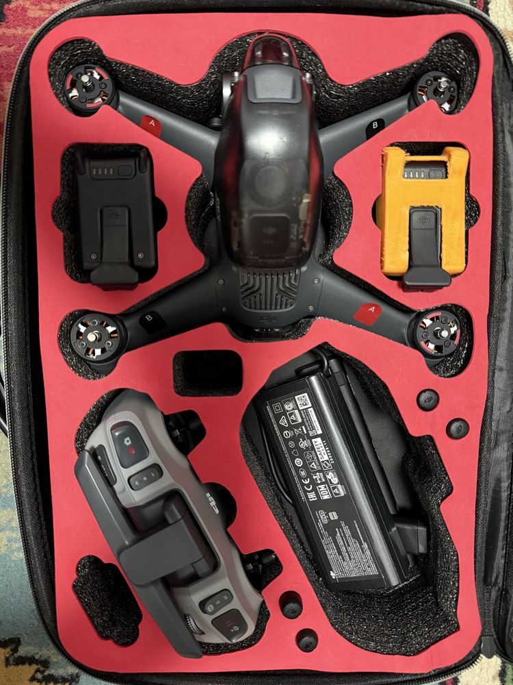 Drone Dji FPV (apenas DRONE E RC)