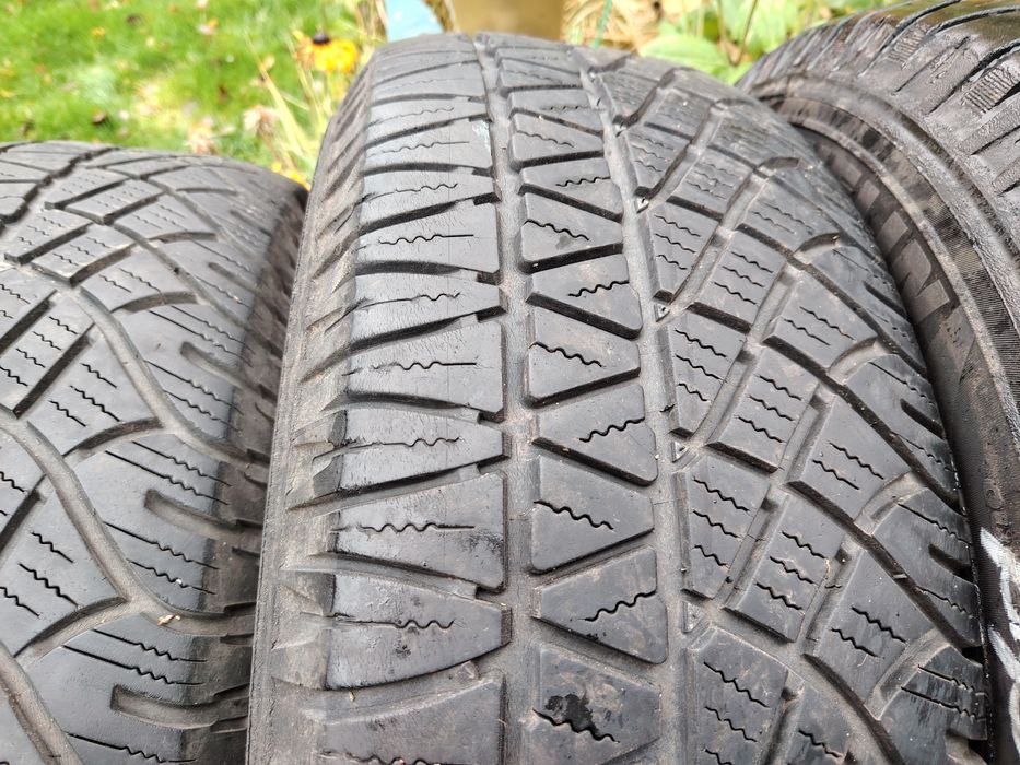 Opony letnie 4x4 Michelin Latitude Cross 265x65x17 4szt.