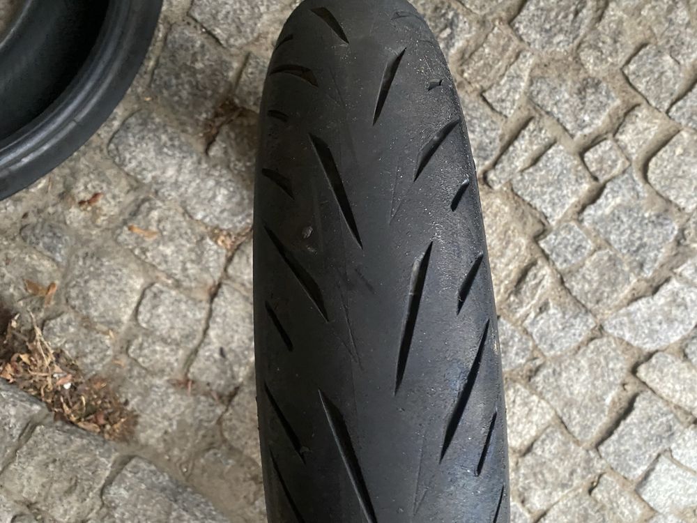 Komplet opon Bridgestone Battlax Hypersport S22f 120/70 180/55