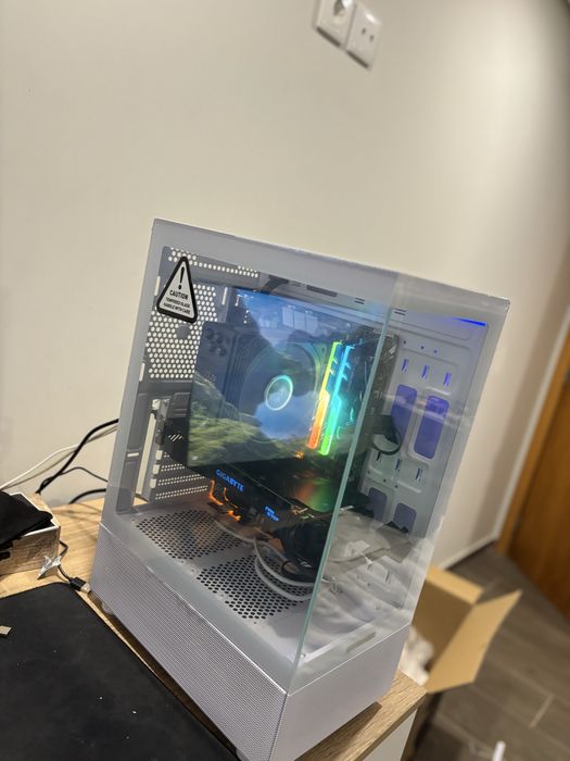 Vendo pc literalmente novo