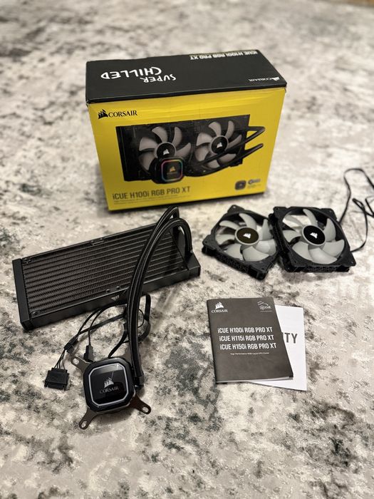 Водяне охолодження Corsair iCUE H100i RGB Pro XT (CW-9060043-WW)