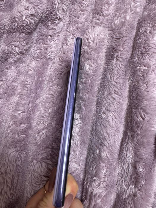 Продаю телефон самсунг А52