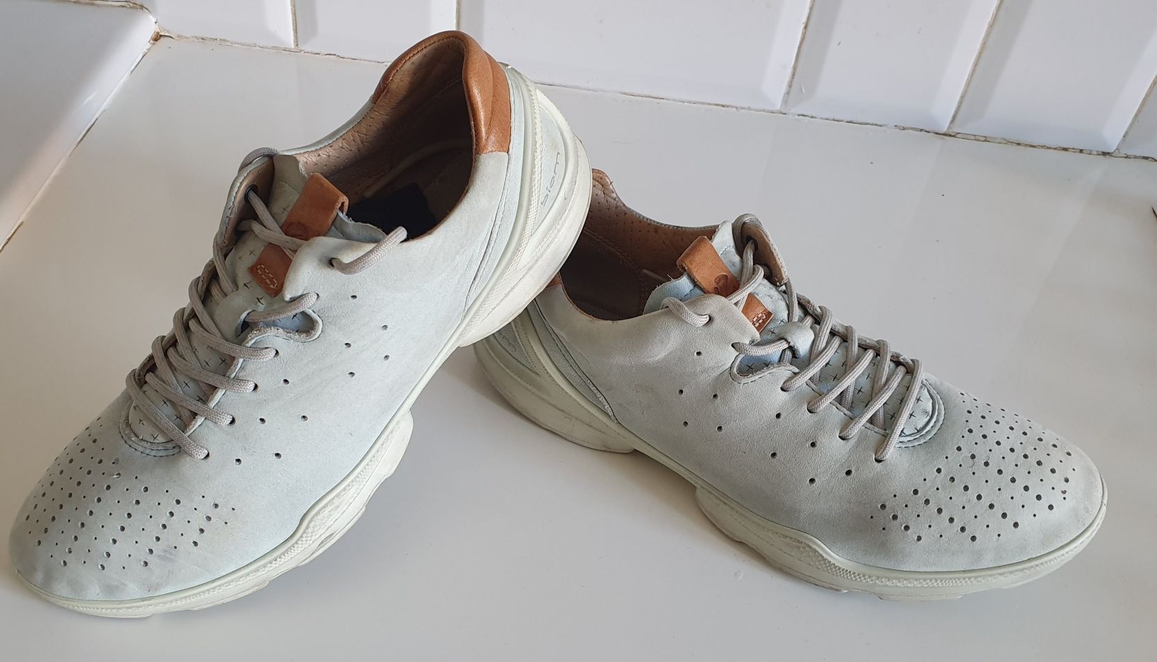 ECCO BIOM roz. 38 skóra naturalna adidasy sportowe premium