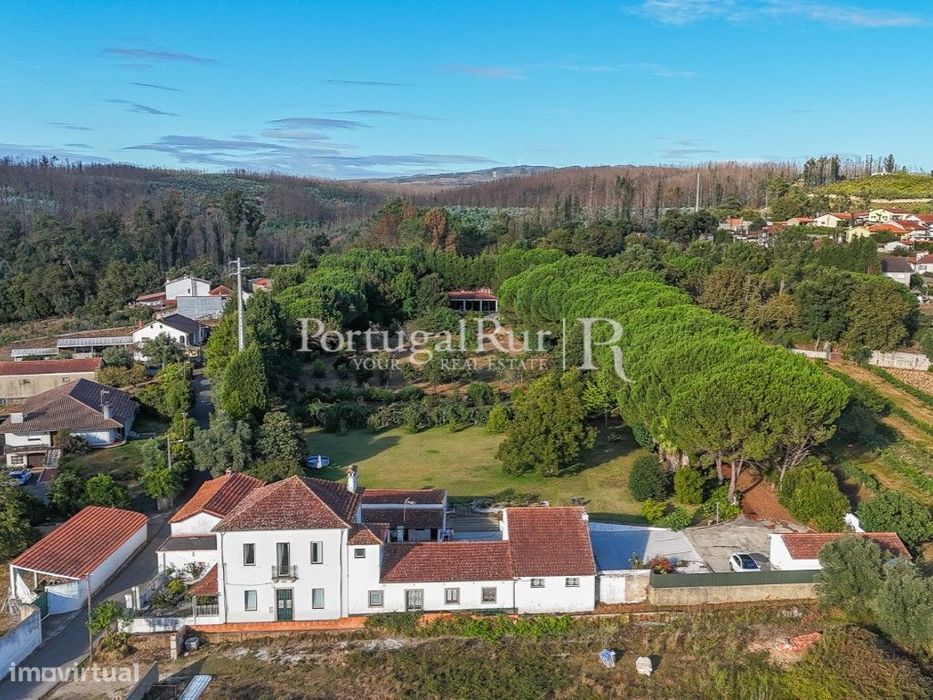 Quinta com Moradia T5 em Águeda