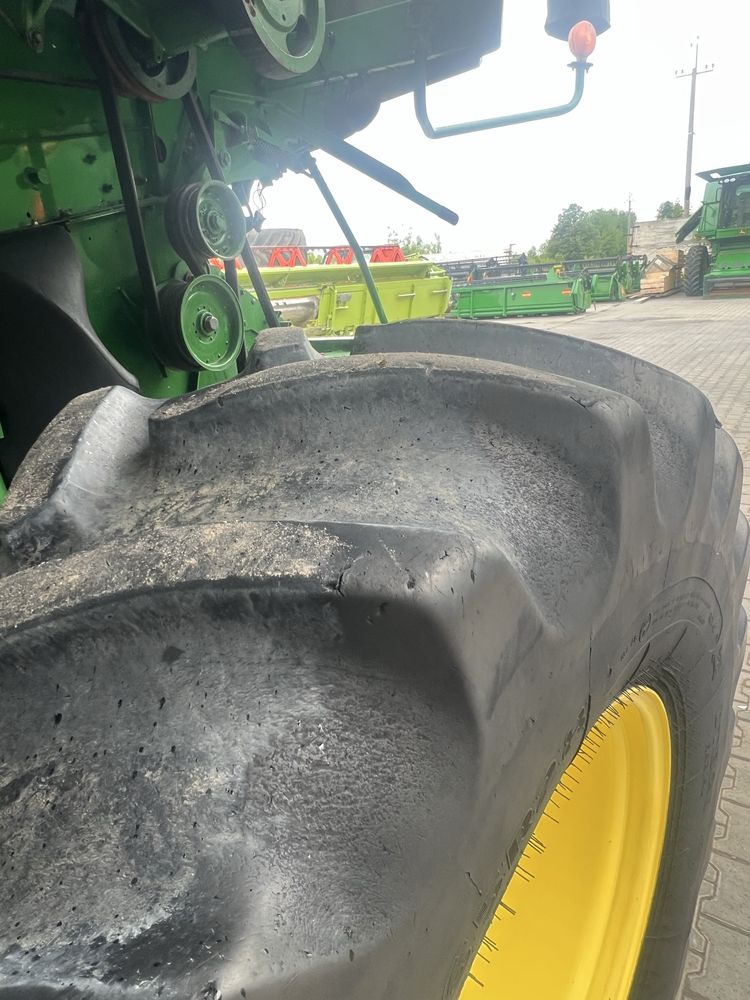 John Deere 9760 Комбайн