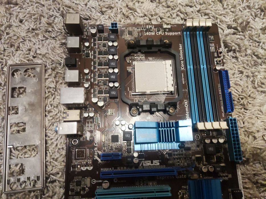 Материнская плата Asus M4A87TD socket AM3