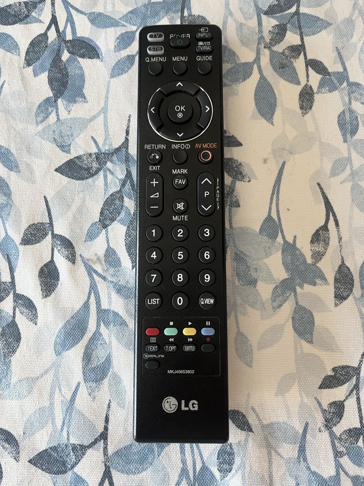TV LG 37LH5000 com comando